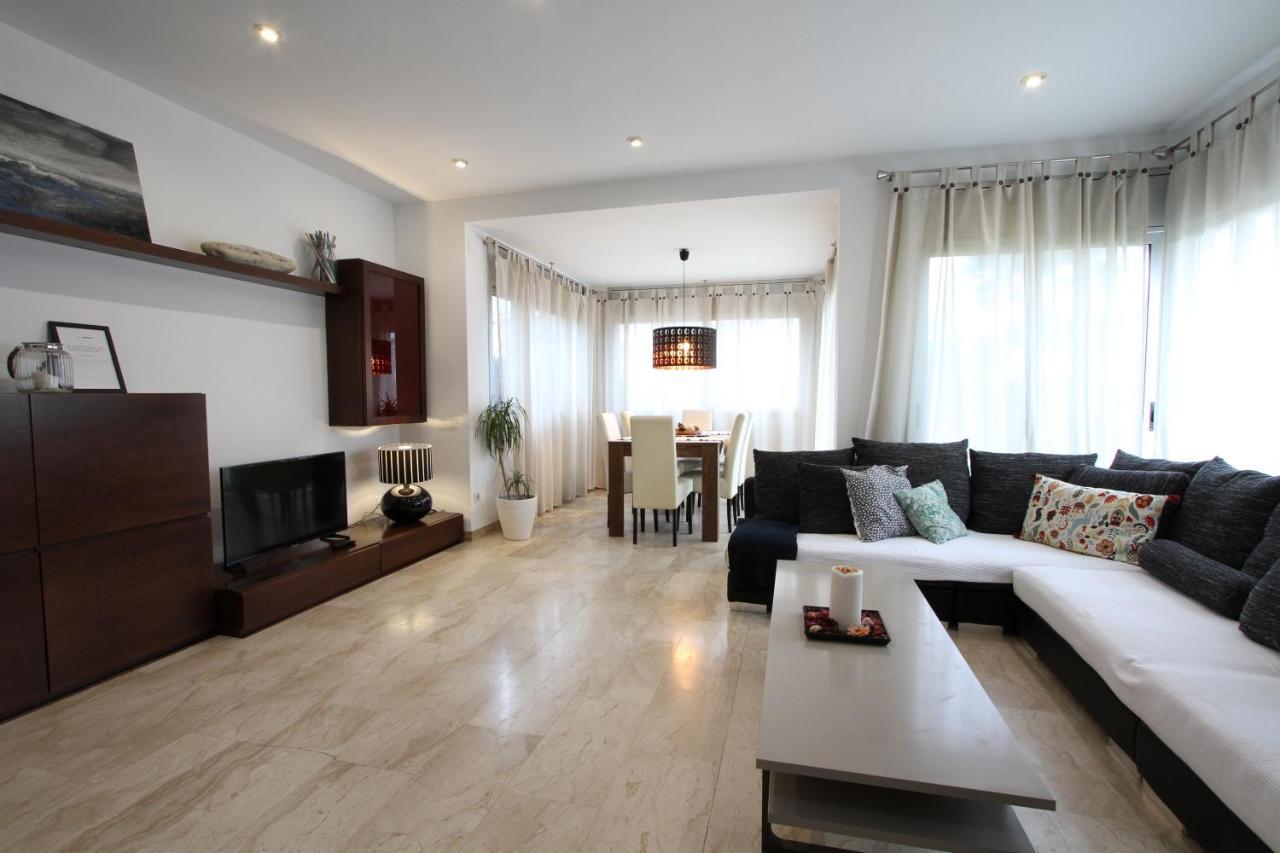 Beach House Castelldefels Buitenkant foto