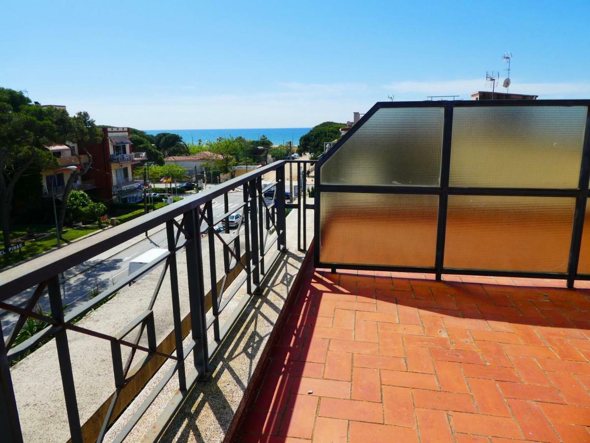 Beach House Castelldefels Buitenkant foto
